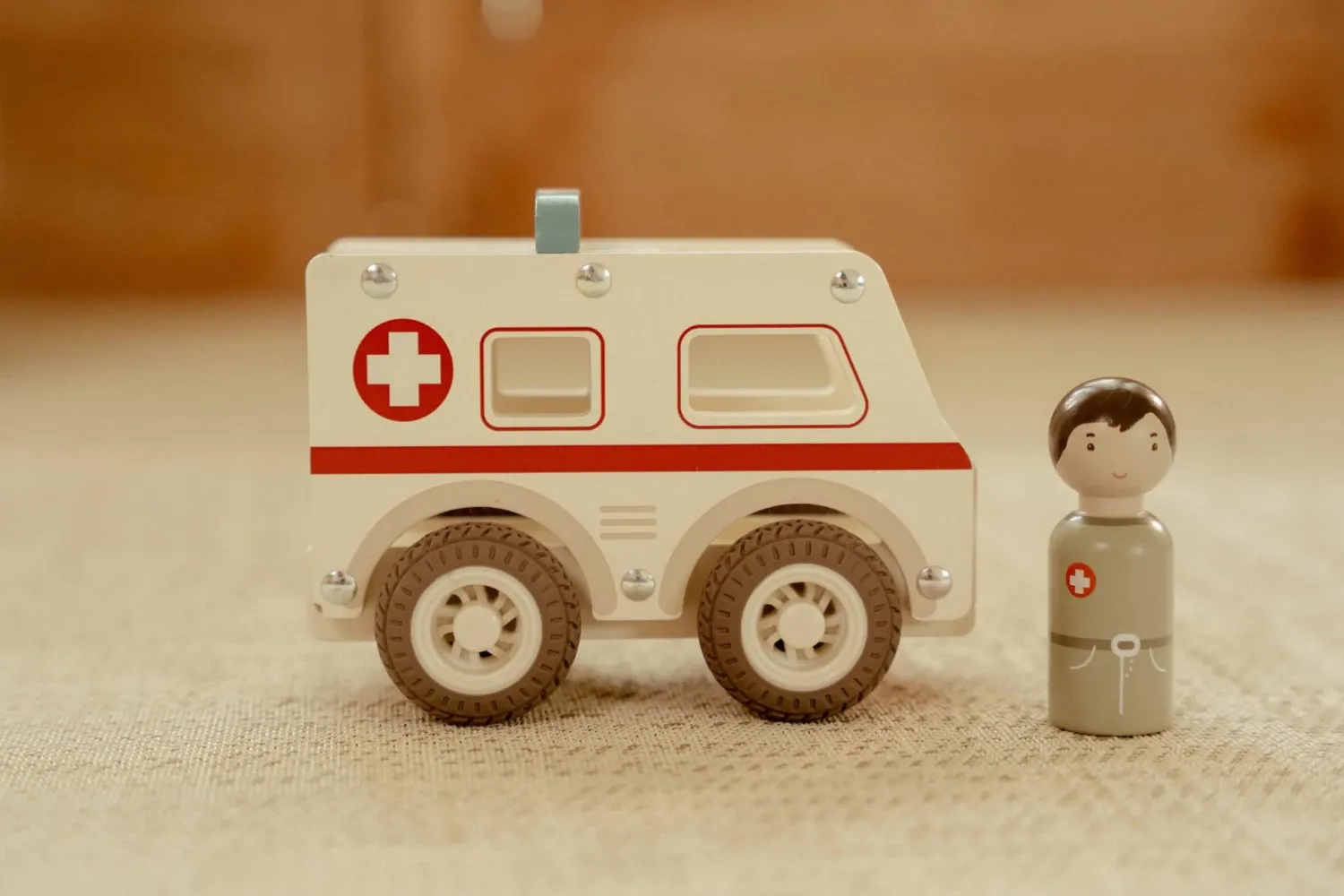 Little Dutch Ambulans FSC