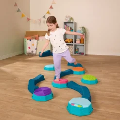 B.Toys Balance & Groove Set – muzyczna ścieżka sensoryczna