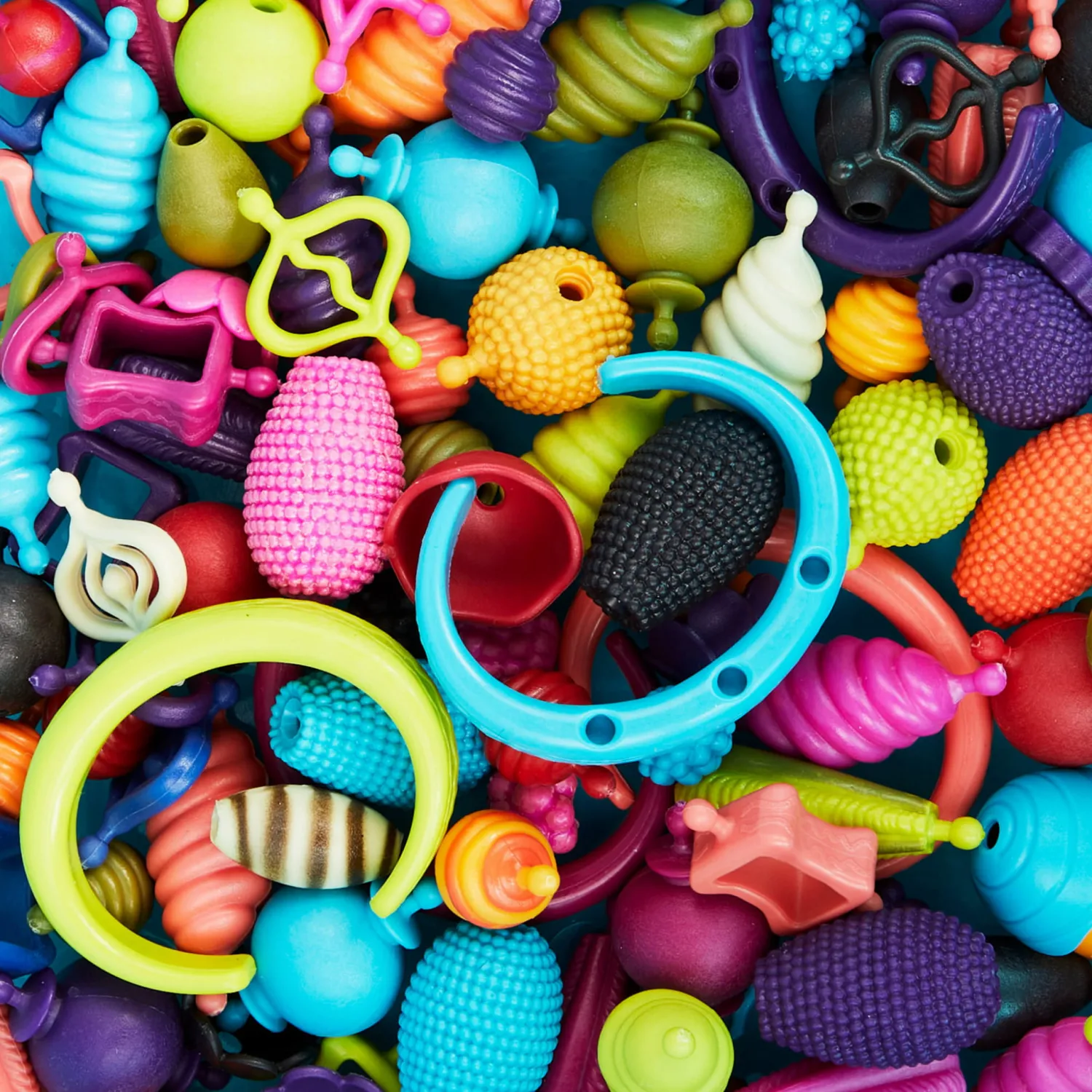 B.Toys B.eauty Pops – zestaw do tworzenia biżuterii – 150 elementów