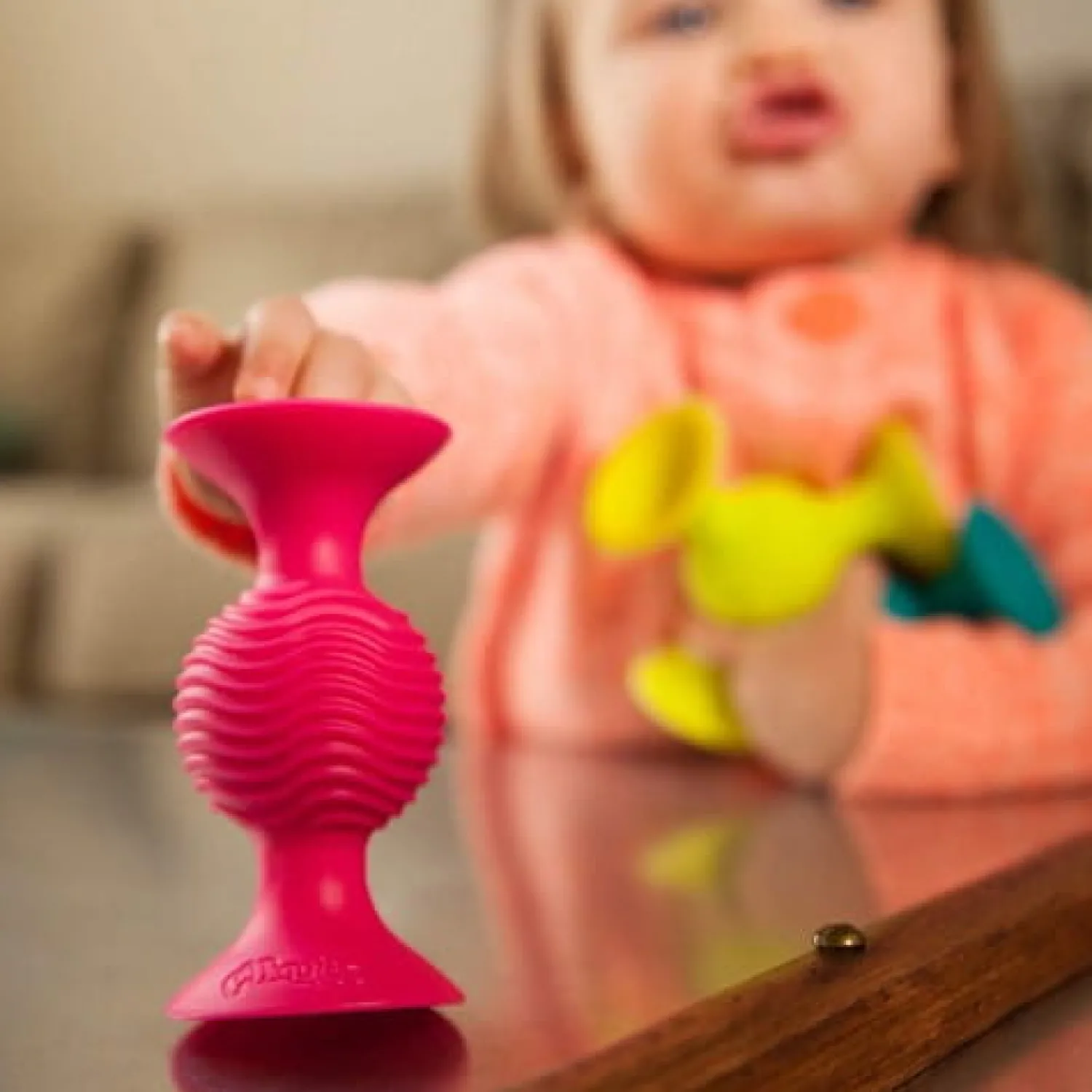 Fat Brain Toys Bobo Przyssawki. 3 Grzechotki. PipSquigz.
