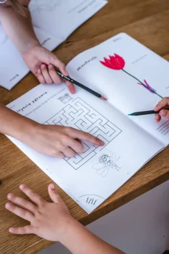 Pan Tabletka “Kolorowe ziółka” – książeczka edukacyjna dla dzieci