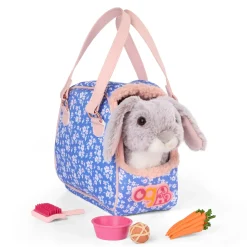 OurGeneration Króliczek w torebce - Hop in Bunny