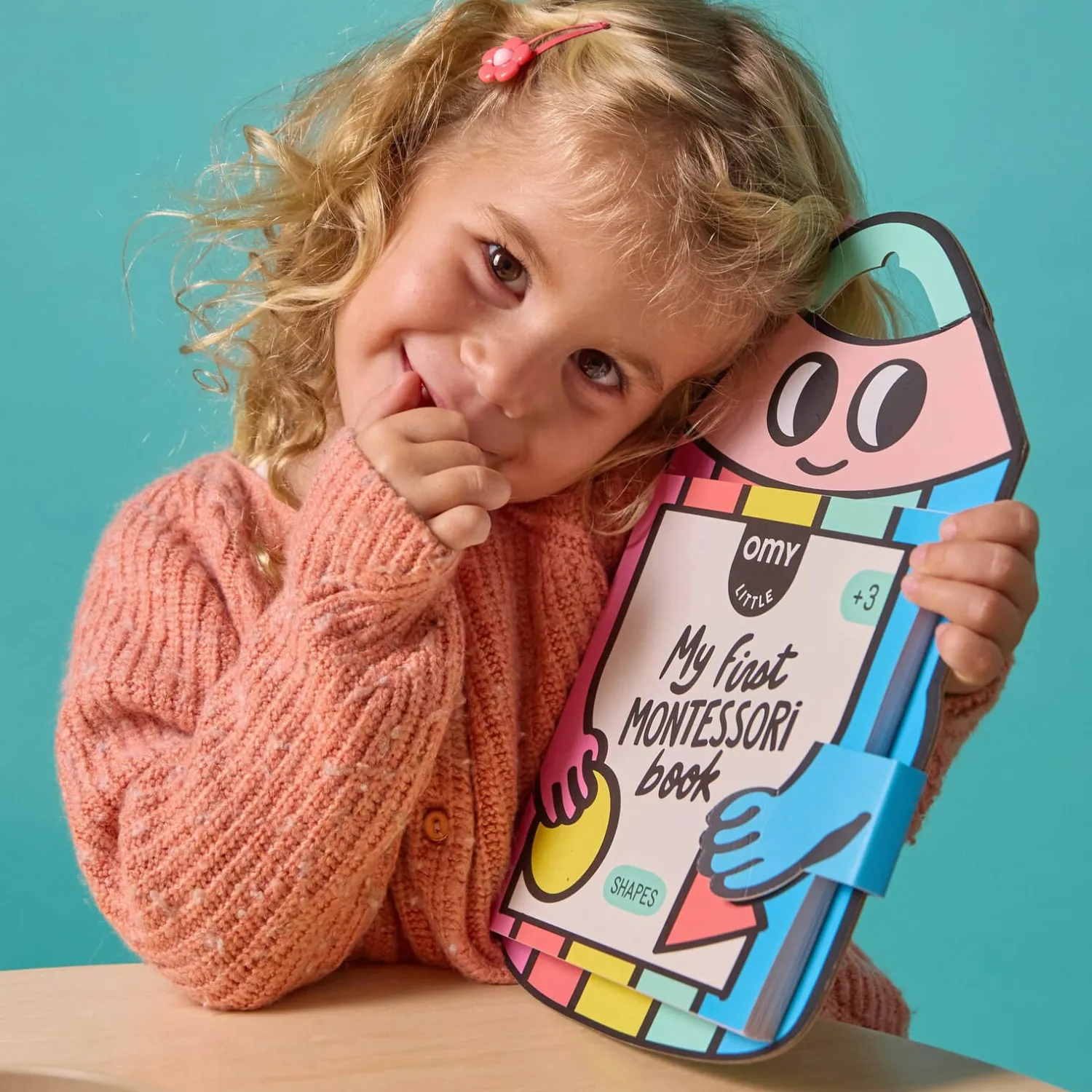 OMY Książeczka Montessori z naklejkami FIGURY I KSZTAŁTY