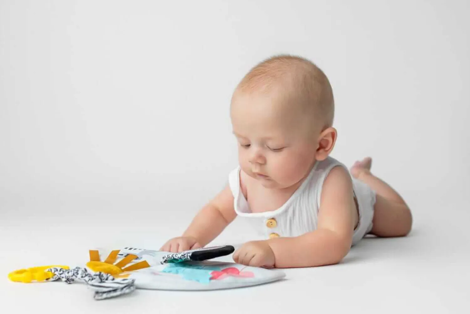 Mom's Care Książeczka Sensoryczna Szop Pedro