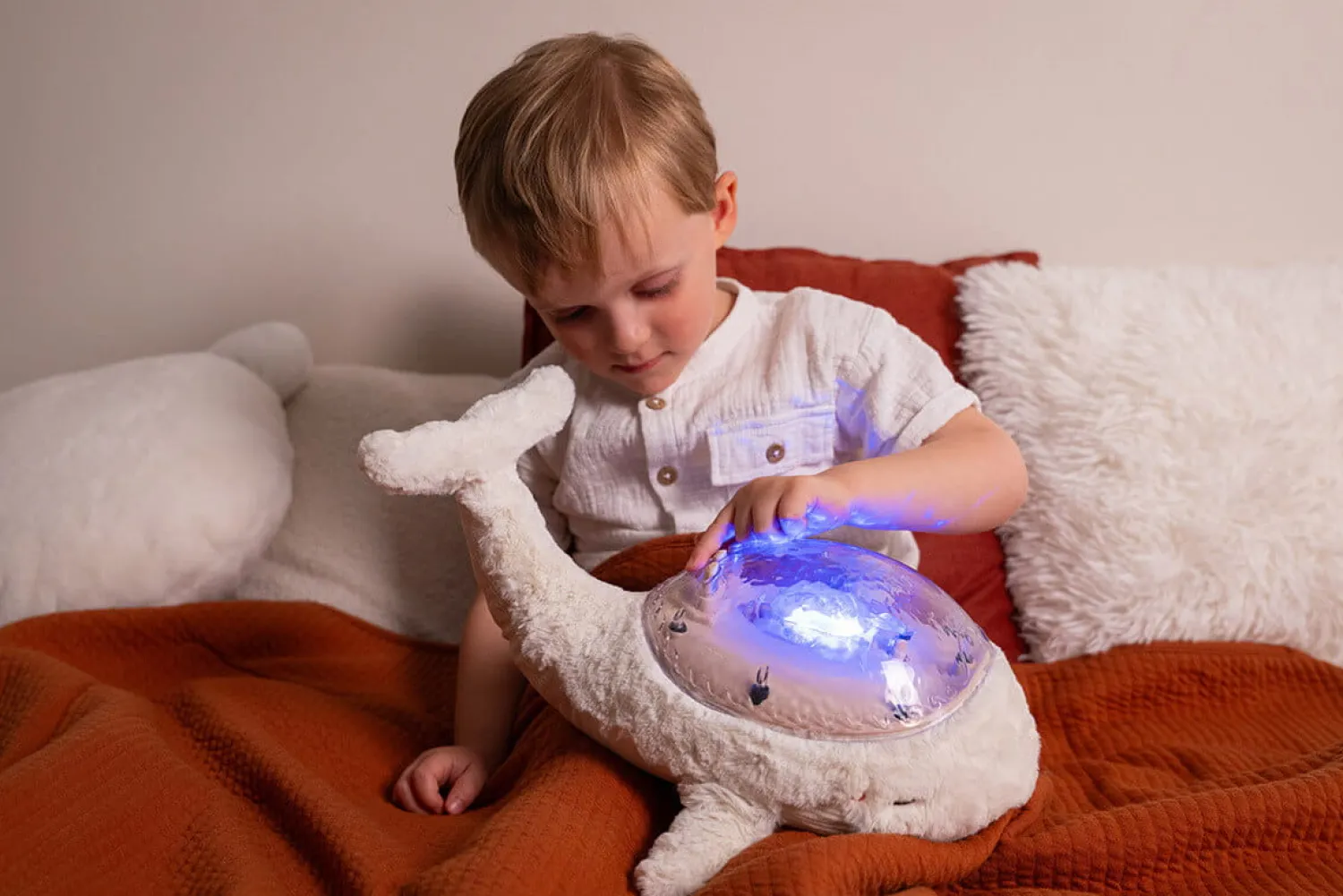 Dzieci Cloud b Lampka z projekcją świetlną - Wieloryb biały