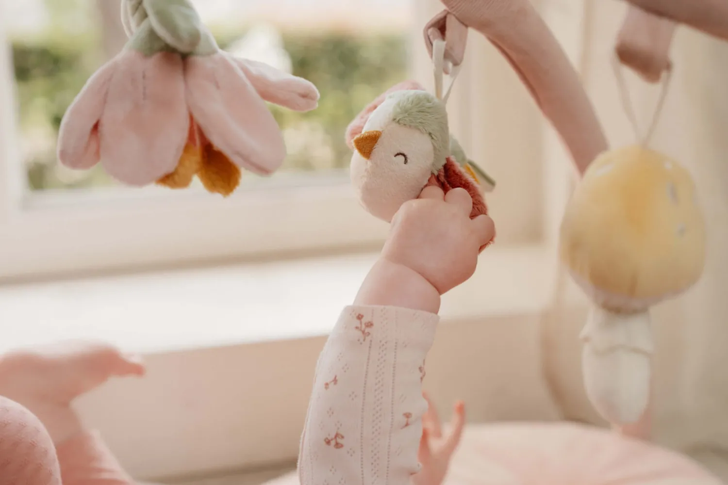 Dzieci Little Dutch Mata aktywizująca z pałąkiem Fairy Garden