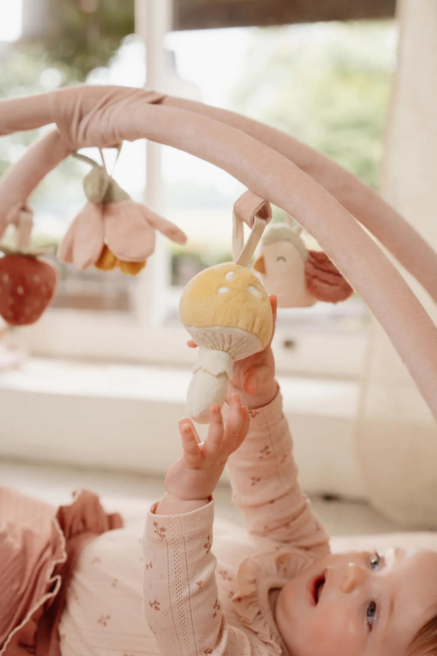 Dzieci Little Dutch Mata aktywizująca z pałąkiem Fairy Garden