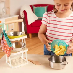 B.Toys Mini Chef - Pot-n-Pan Playset - zestaw realistycznych naczyń i przyborów kuchennych ze stojakiem