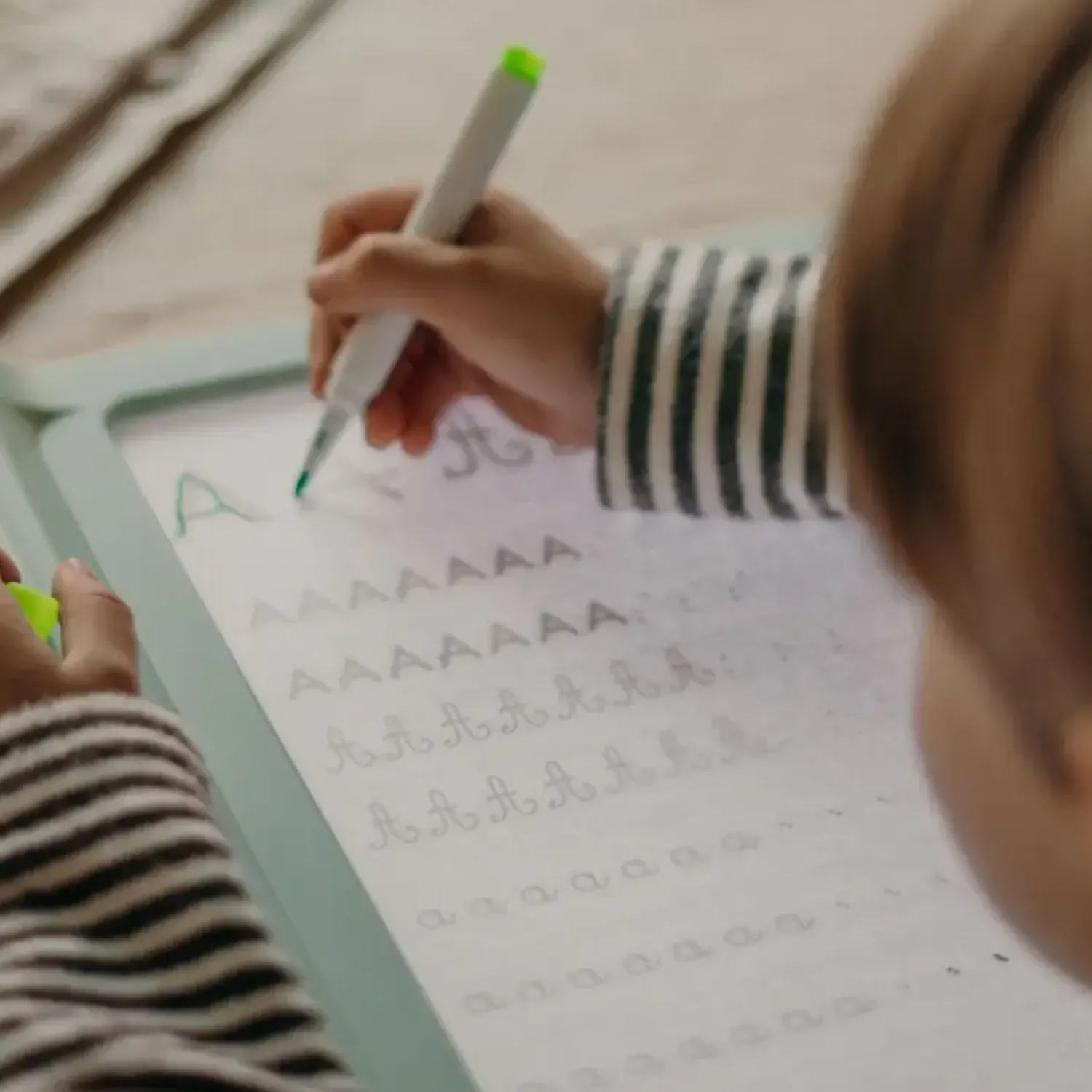 Kidywolf Podświetlany tablet do nauki pisania i rysowania KIDYDRAW-PRO - zielony