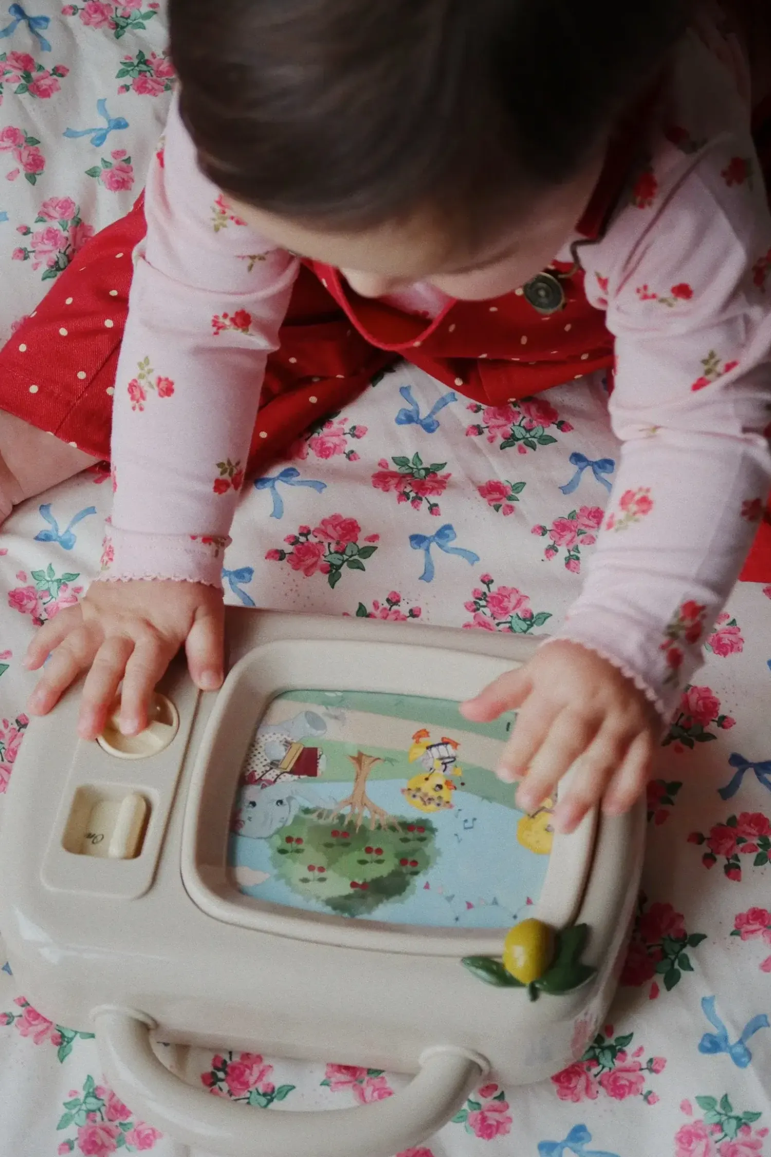 Konges slojd Pozytywka telewizor - lemon