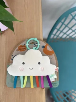 B.Toys Przywieszka sensoryczna dla niemowląt - Chmurka