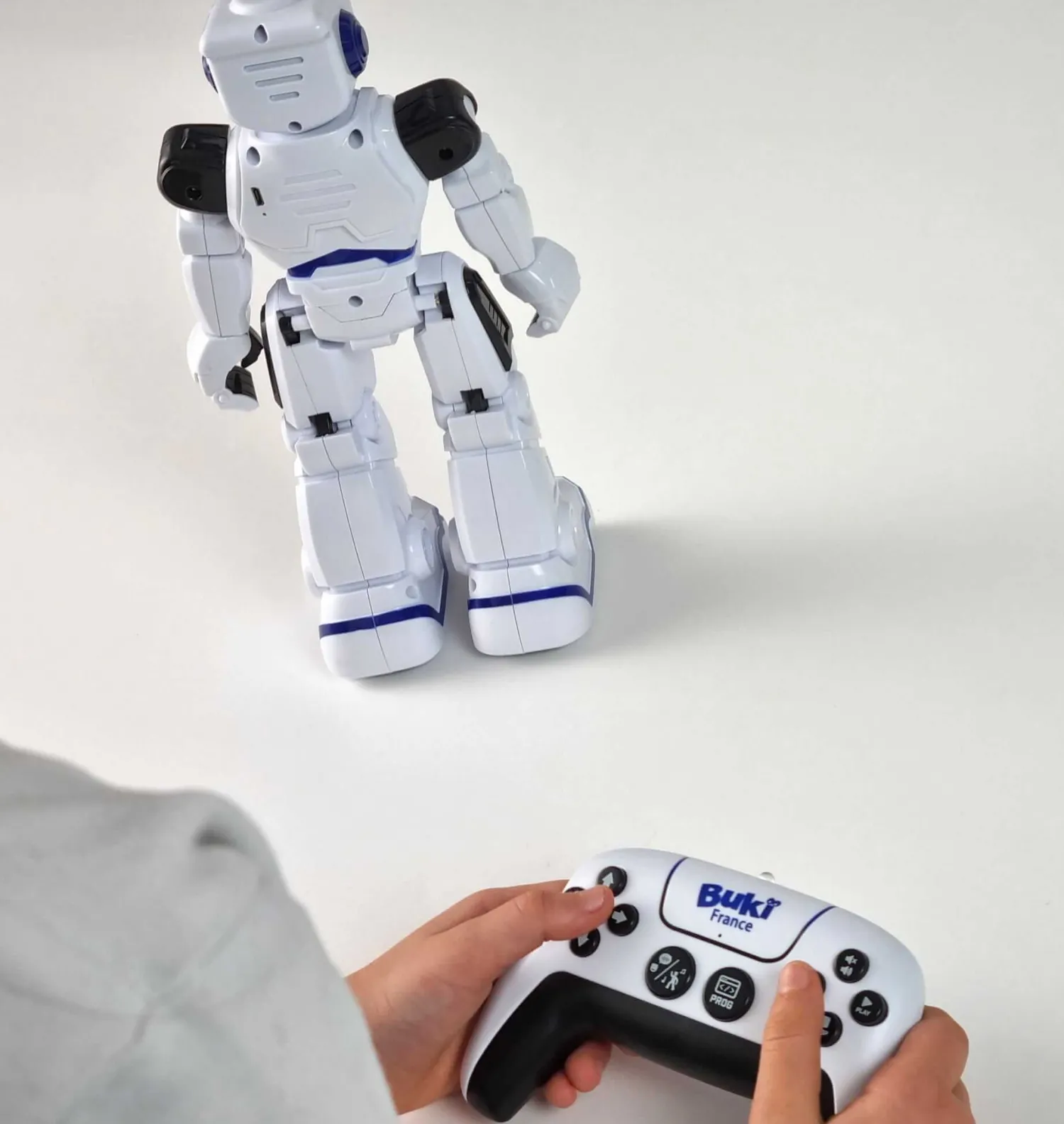 Buki Robot MARKO