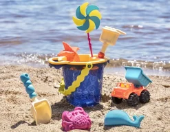 B.Toys Sands Ahoy! – wiaderko z akcesoriami do piasku NIEBIESKIE