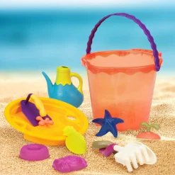 B.Toys Shore Thing – wielkie wiaderko z akcesoriami do piasku – pomarańczowe