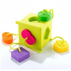 Fat Brain Toys Sorter Kostka OombeeCube