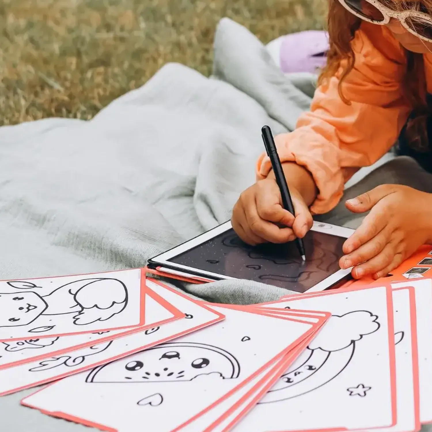 Kidywolf Tablet graficzny z szablonami do rysowania KIDYDRAW-MINI - kawai