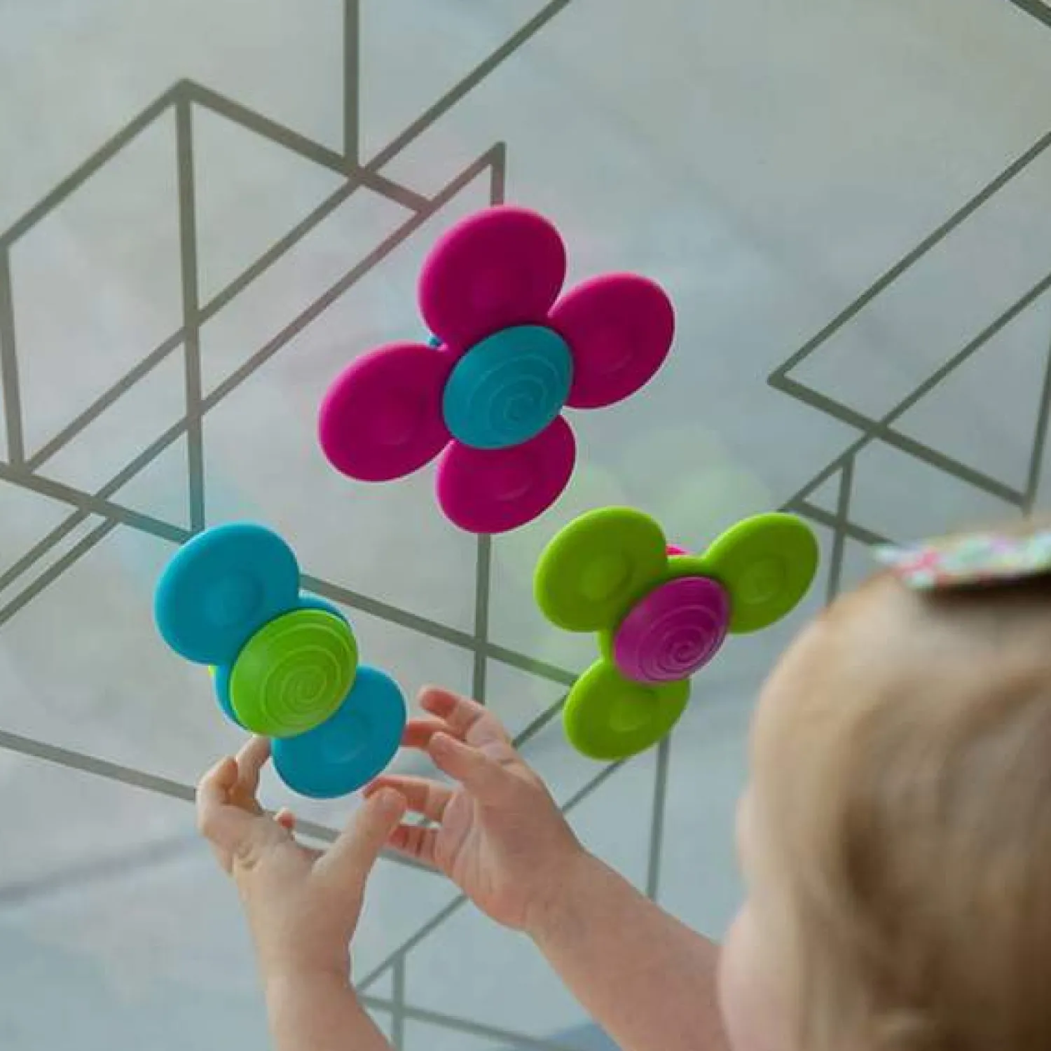 Fat Brain Toys Wirujące Przyssawki Whirly Squigz