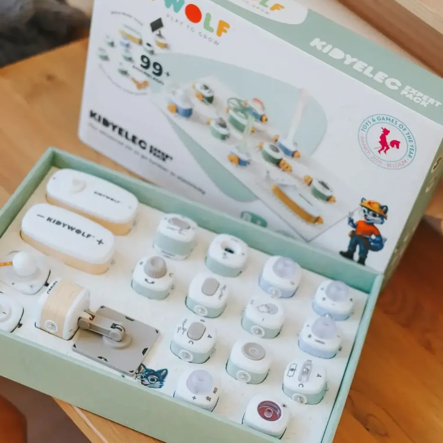 Kidywolf Zestaw małego elektryka KIDYELEC-EXPERT